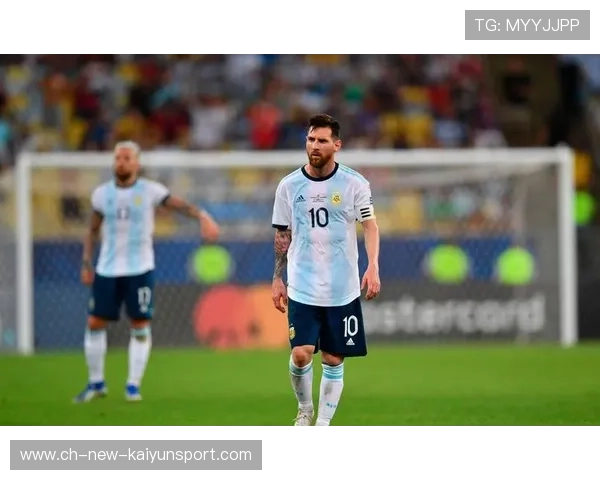 梅西一亮相就被全场喊“梅西”！他已是老板但还想学怎么做老板！